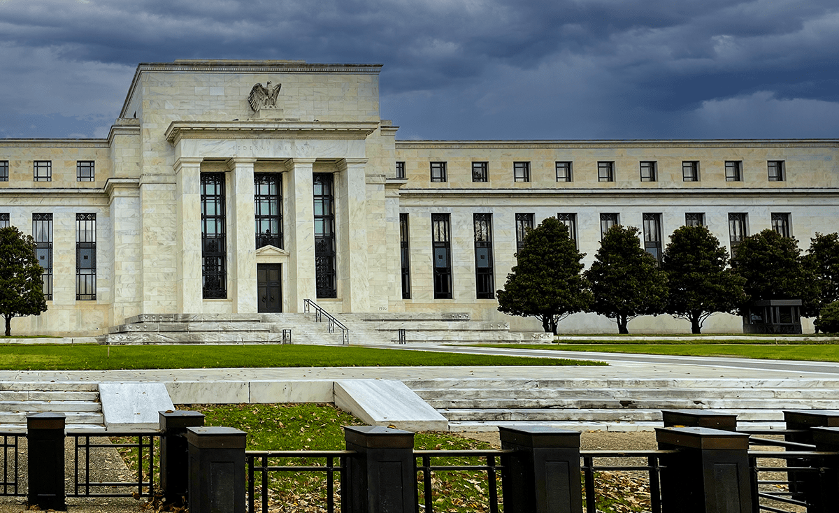 Strong or Volcker? The Fed and Global Financial Stability